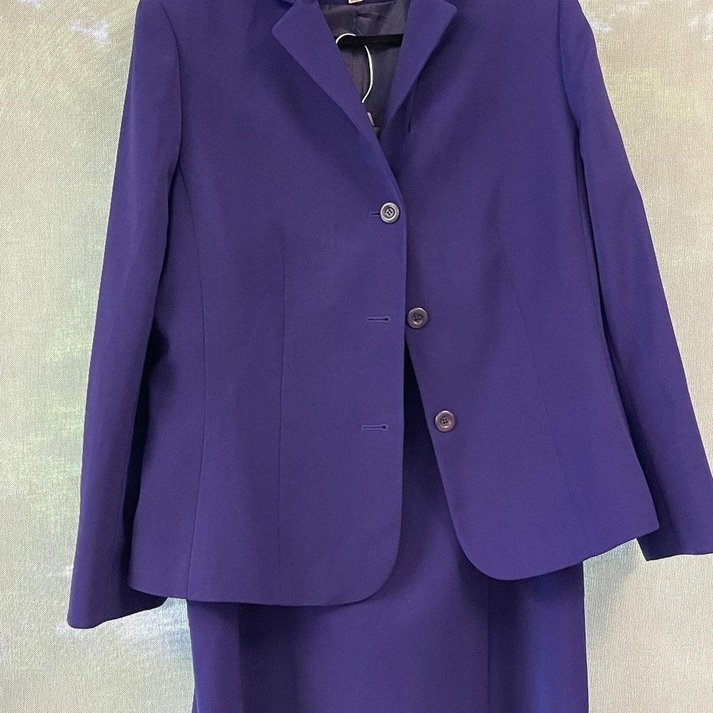 Le Suit Essentials Royal Blue Ensemble